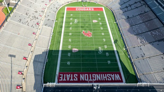 Sport közbeszerzések: konszolidált adatok — Aerial shot of Washington State University's football stadium, beautifully captu